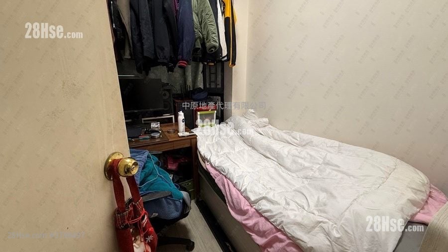 海禧华庭 售盘 2 房 , 1 浴室 391 平方尺