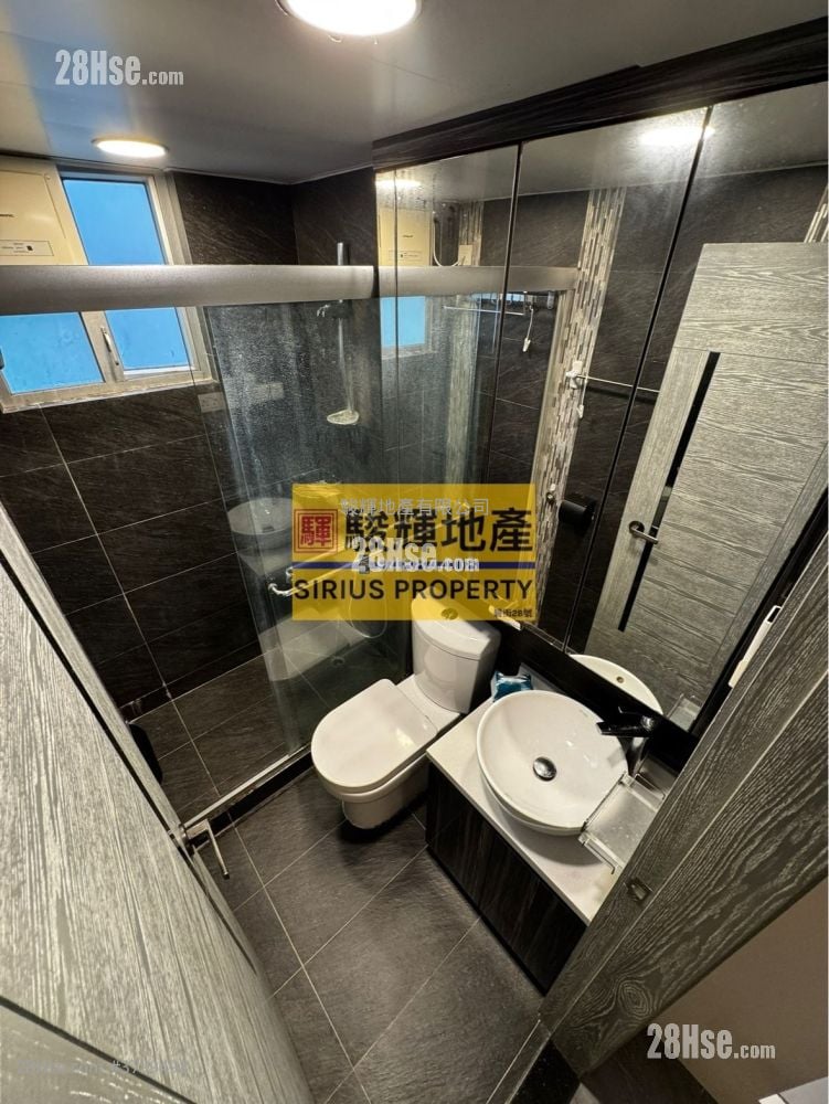 Kwong Shing Building Rental 2 Bedrooms , 1 Bathroom 375 ft²