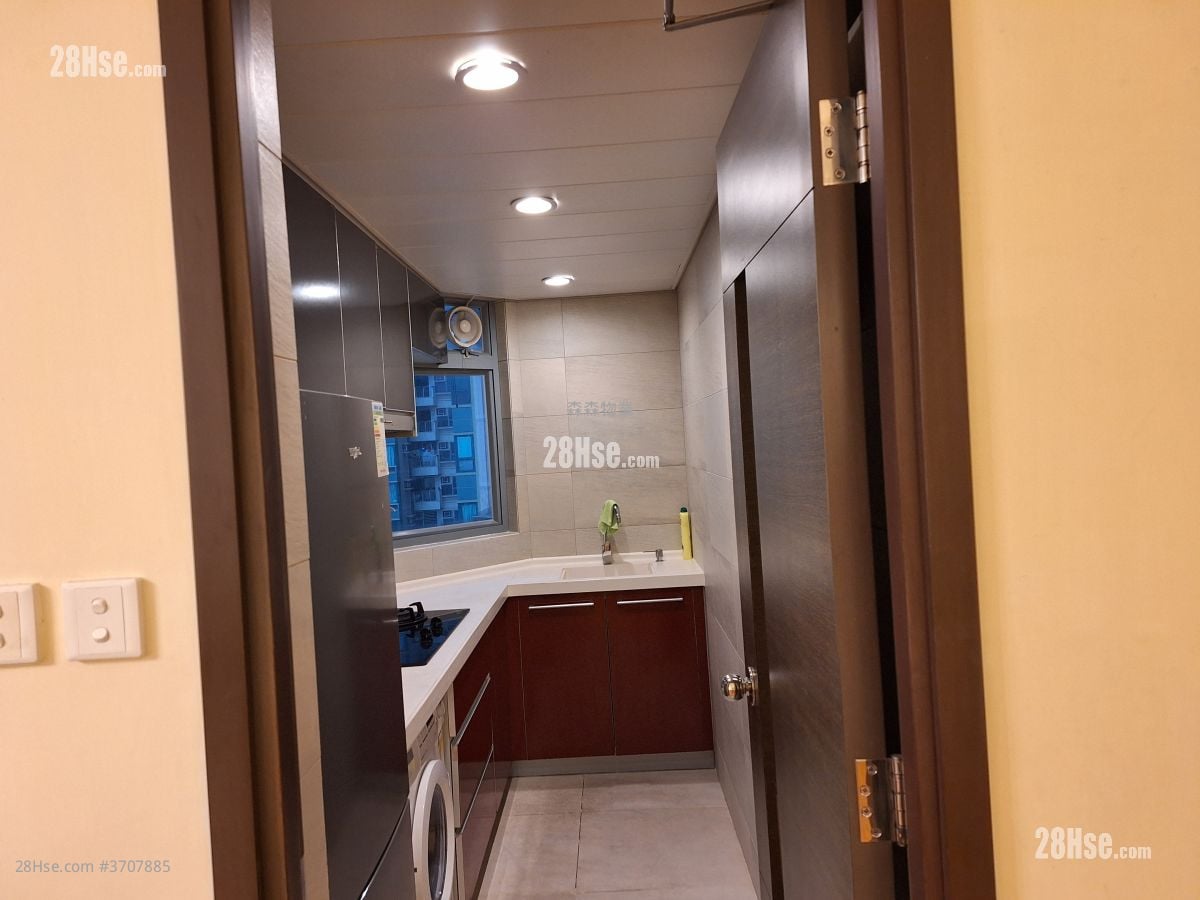 Grand Promenade Rental 2 Bedrooms , 1 Bathroom 508 ft²