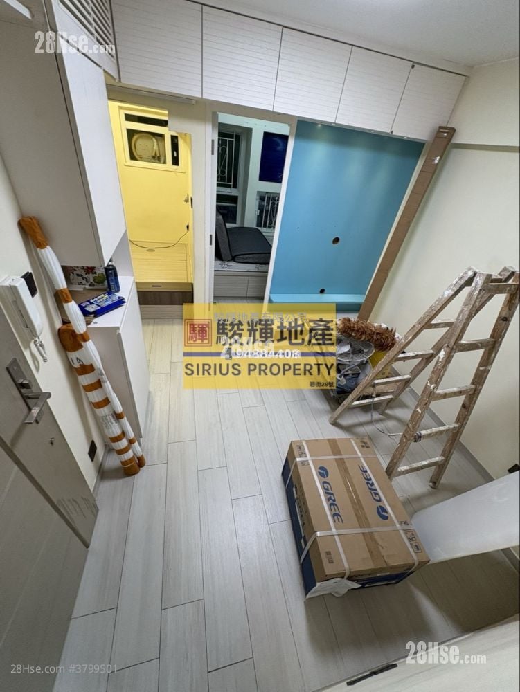 恒威阁 租盘 2 房 , 1 浴室 299 平方尺