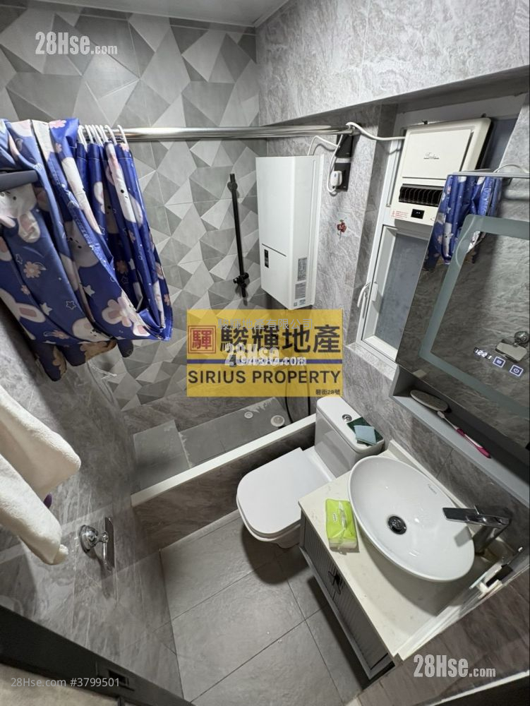 恒威阁 租盘 2 房 , 1 浴室 299 平方尺