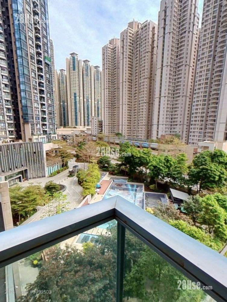 The Parkside Sell 1 Bedroom 413 ft²