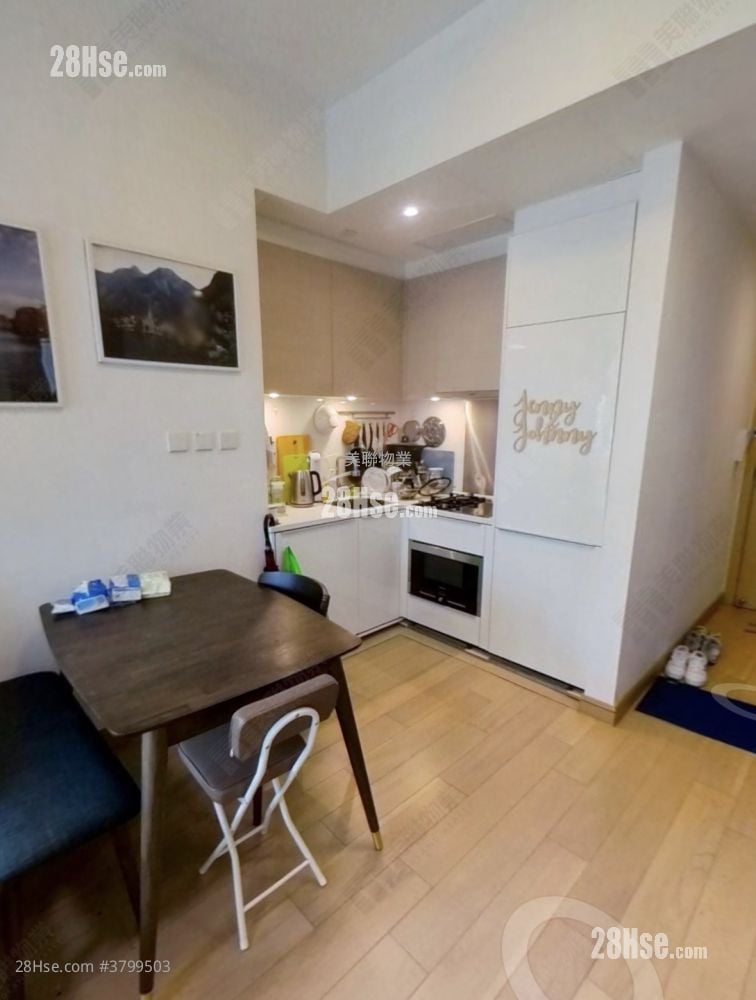 The Parkside Sell 1 Bedroom 413 ft²