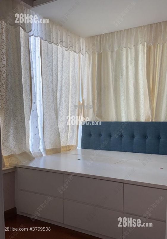 致蓝天 租盘 941 平方尺