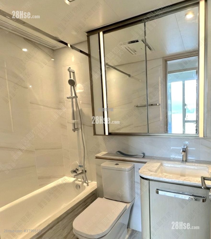 Ocean Marini 租盘 815 平方尺