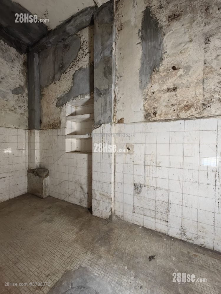 No.33 Wing Wo Street Rental Studio , 1 Toilet 750 ft²