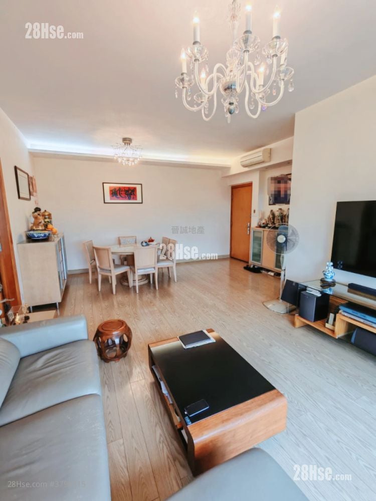 The Hillgrove Sell 4 Bedrooms , 3 Bathrooms 941 ft²