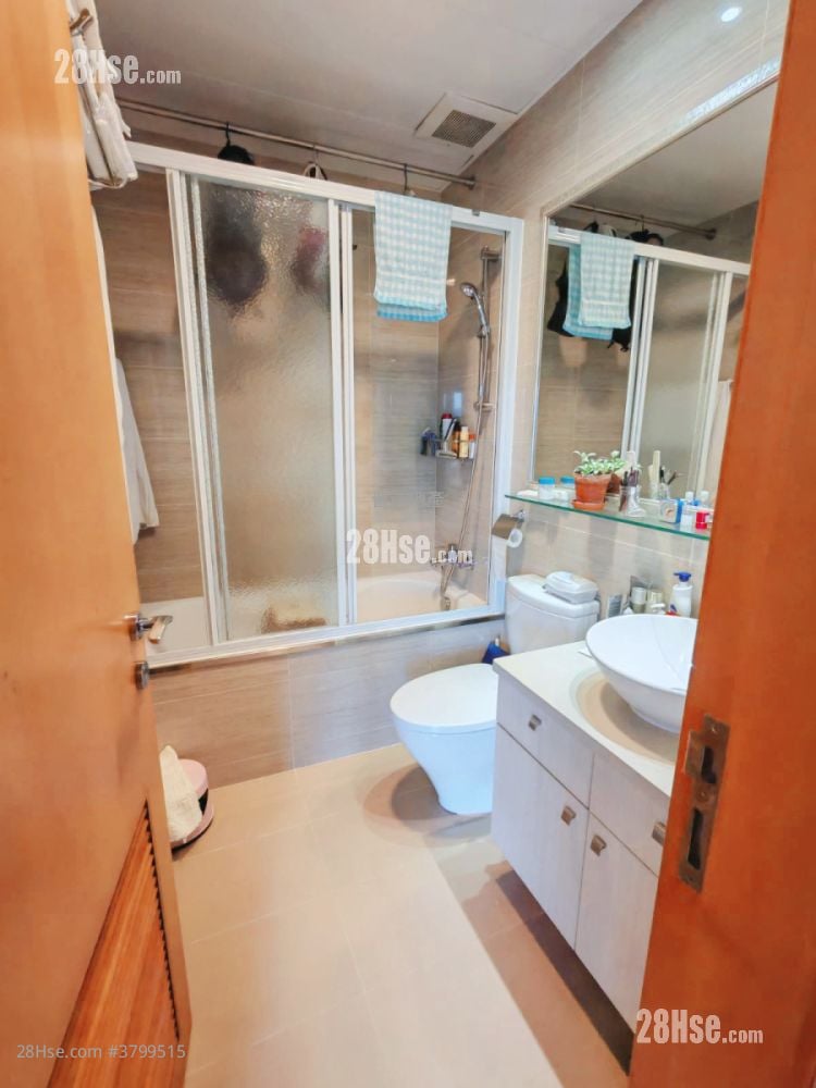 The Hillgrove Sell 4 Bedrooms , 3 Bathrooms 941 ft²