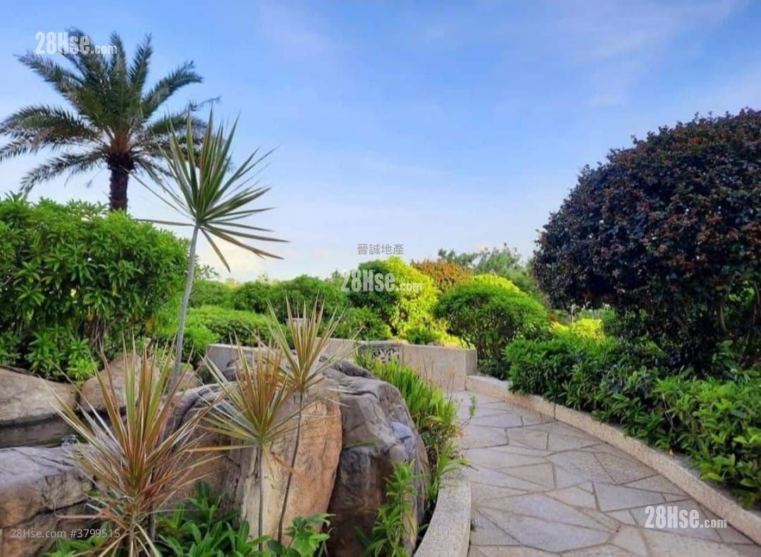 The Hillgrove Sell 4 Bedrooms , 3 Bathrooms 941 ft²