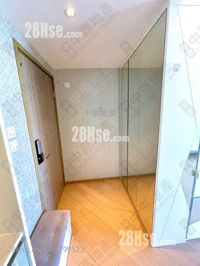 Twin Regency Sell 2 Bedrooms 454 ft²