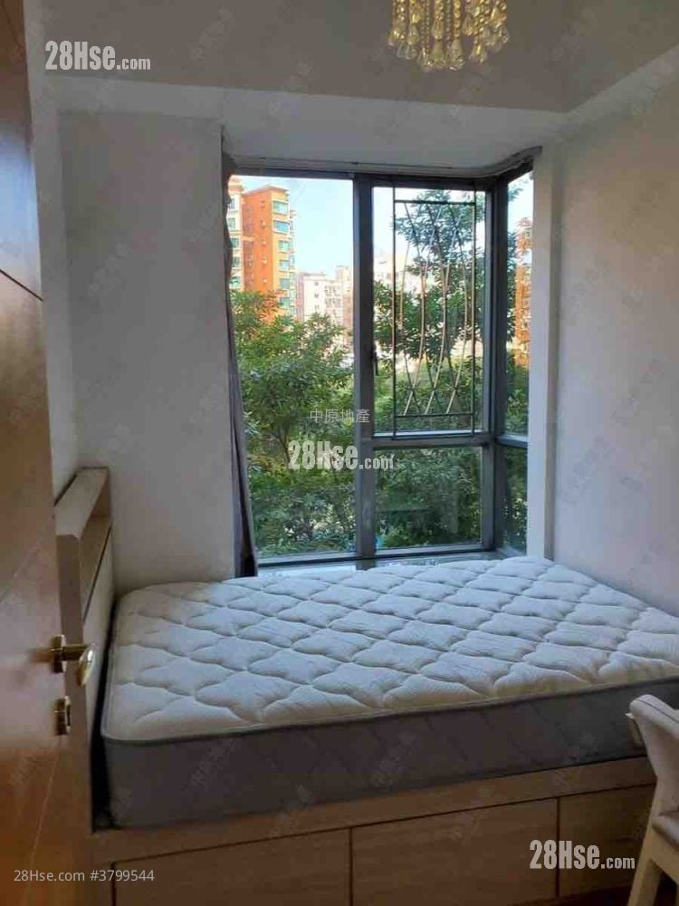 翘翠峰 售盘 3 房 667 平方尺