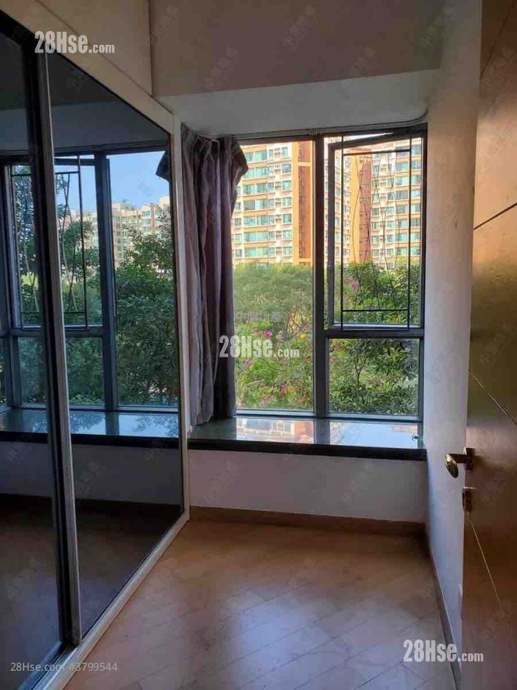 翘翠峰 售盘 3 房 667 平方尺