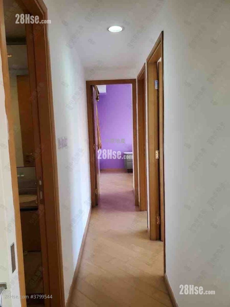 翘翠峰 售盘 3 房 667 平方尺