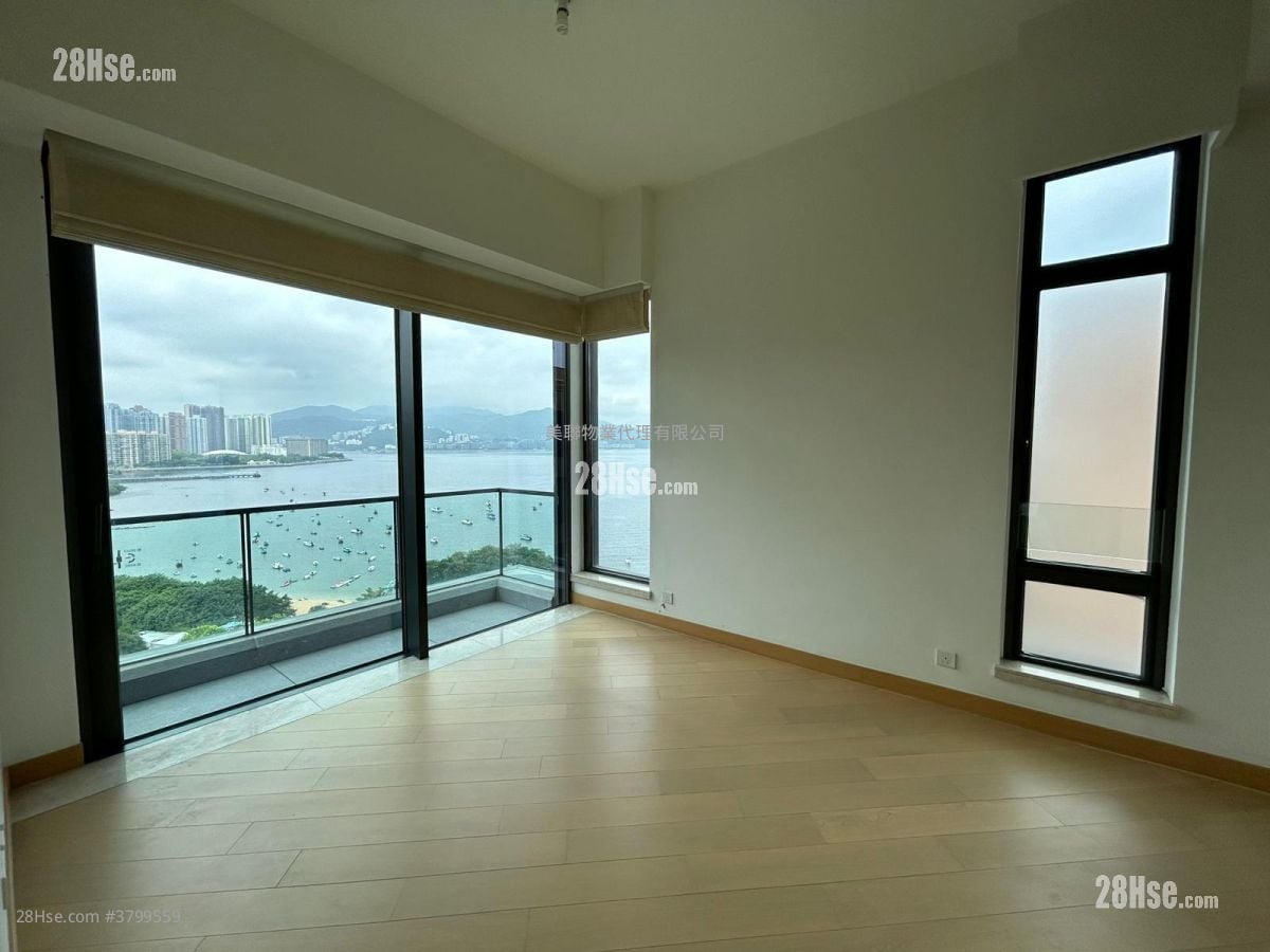 St Barths Sell 5+ Bedrooms , 5+ Bathrooms 1,353 ft²