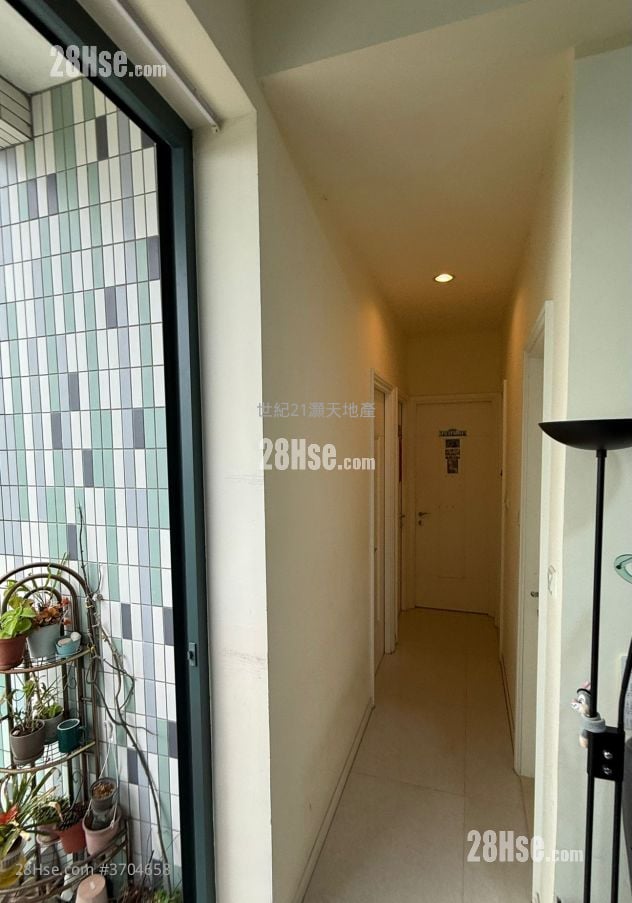 Mont Vert Sell 3 Bedrooms , 2 Bathrooms 842 ft²