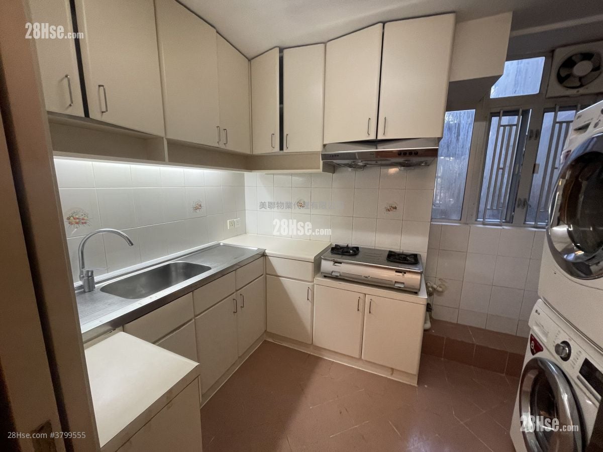 太古城 售盘 3 房 1,184 平方尺