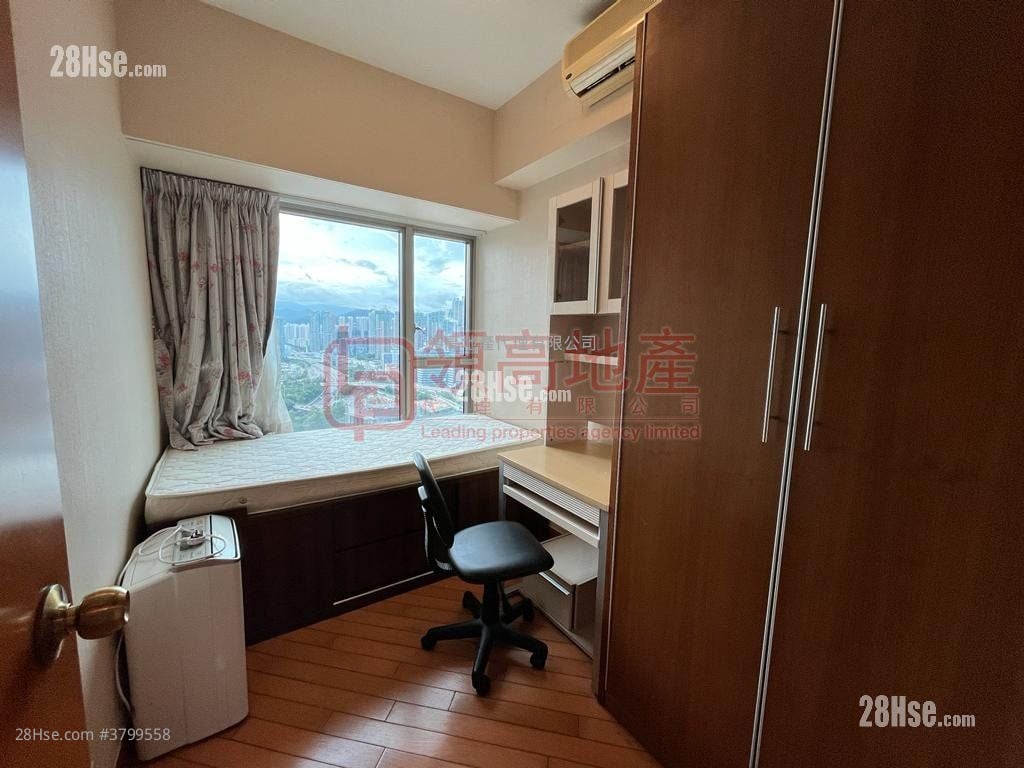 Sorrento Rental 2 Bedrooms , 2 Bathrooms 849 ft²