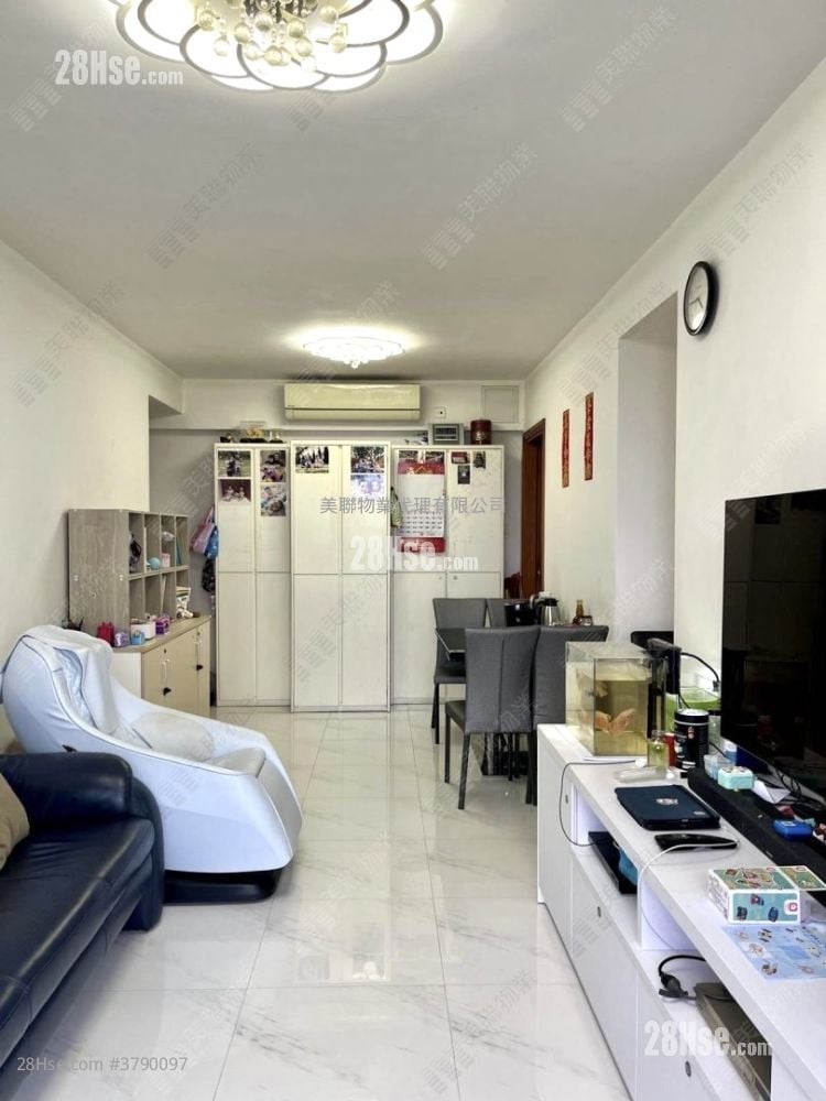 蔚蓝湾畔 售盘 3 房 , 2 浴室 667 平方尺