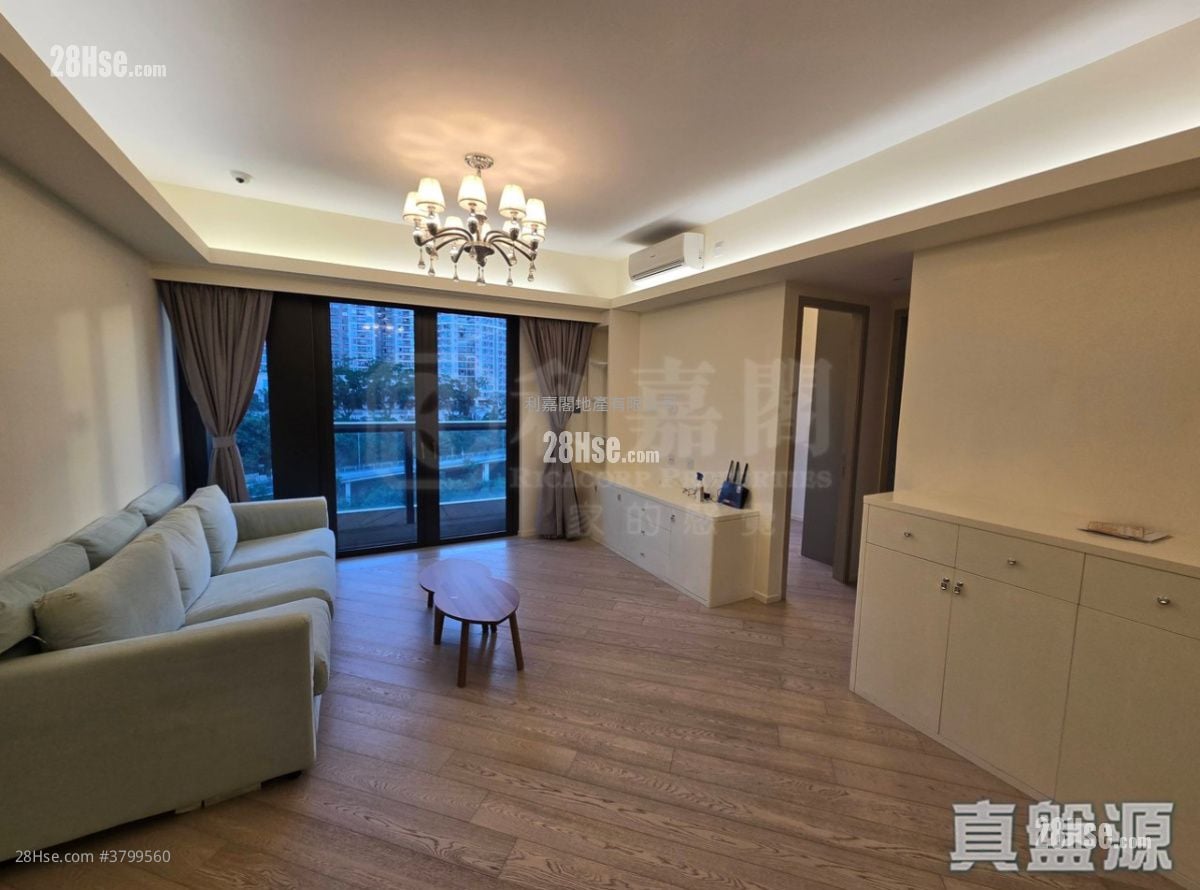 Fleur Pavilia Sell 3 Bedrooms 1,066 ft²