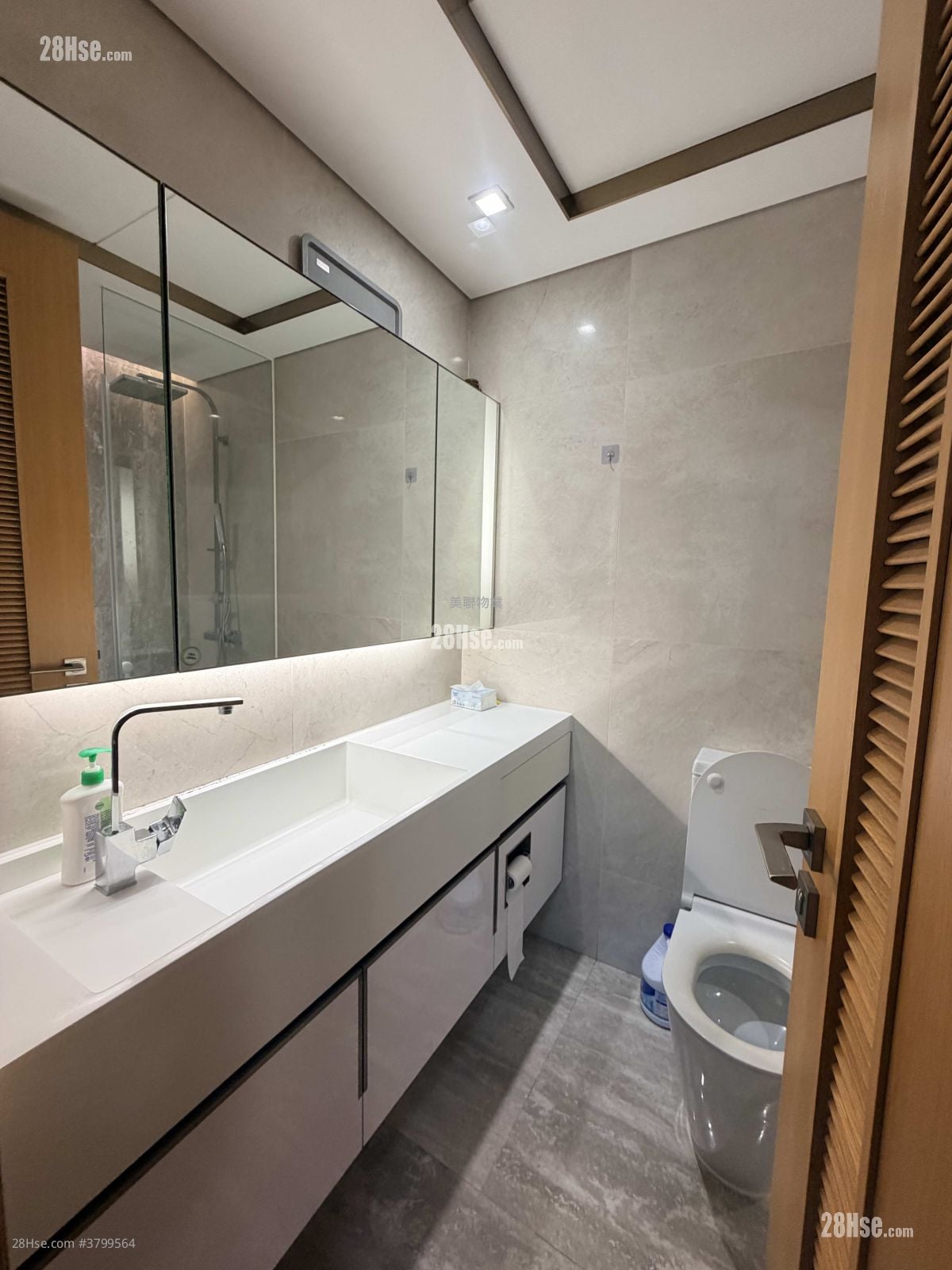 One Kai Tak(I) Rental 3 Bedrooms , 3 Bathrooms 849 ft²