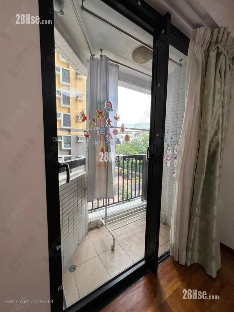 The Sherwood Sell 3 Bedrooms , 1 Bathroom 568 ft²