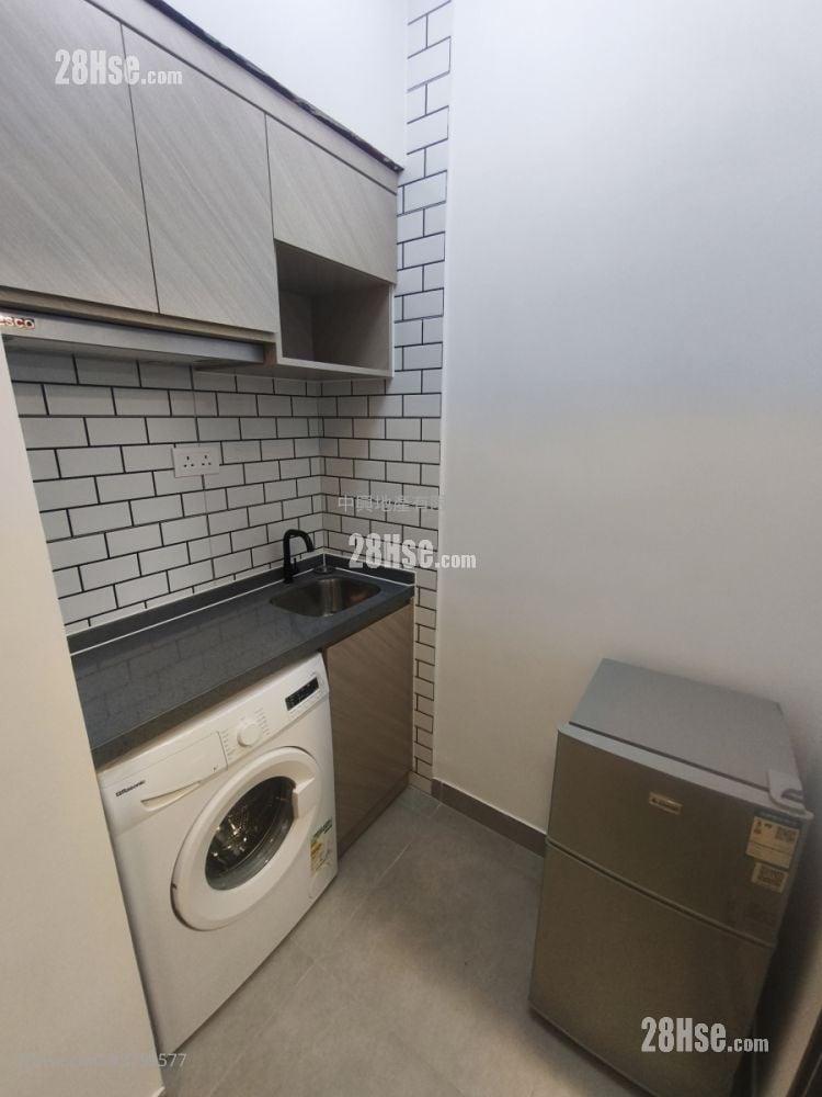 Wing Lee Building Rental Studio , 1 Bathroom 690 ft²