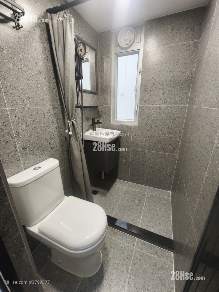 Wing Lee Building Rental Studio , 1 Bathroom 690 ft²