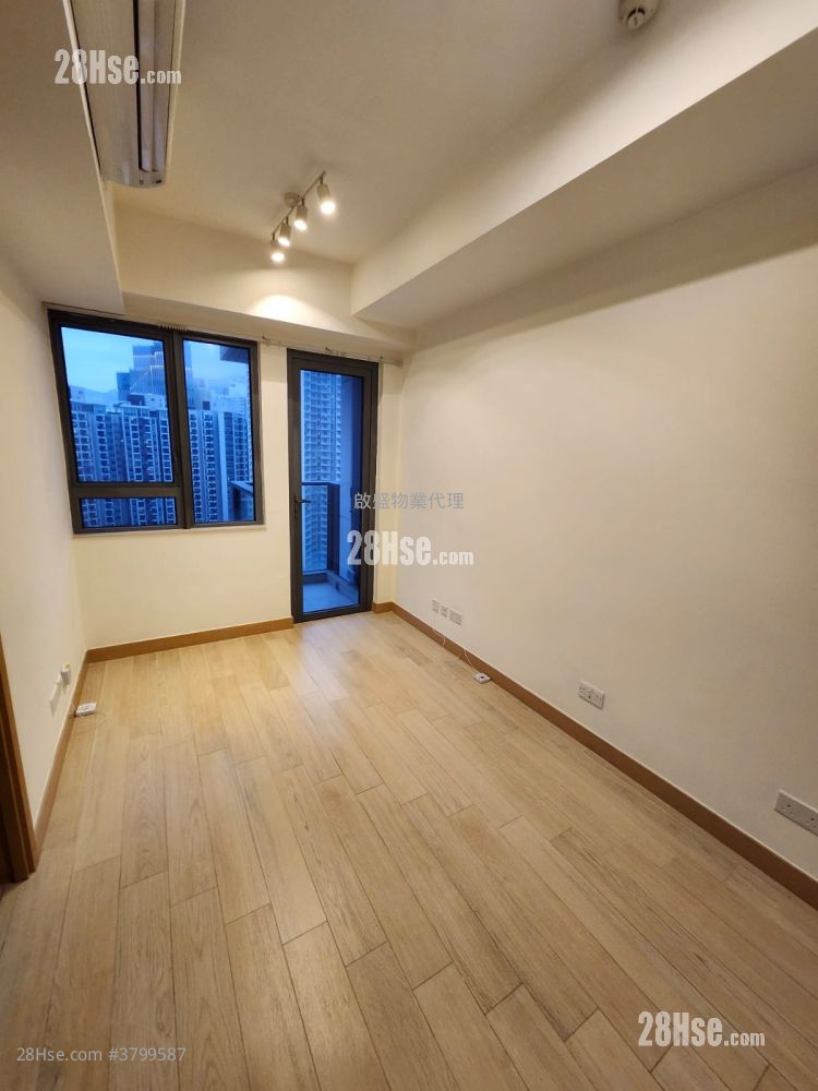 天寰 租盘 1 房 344 平方尺