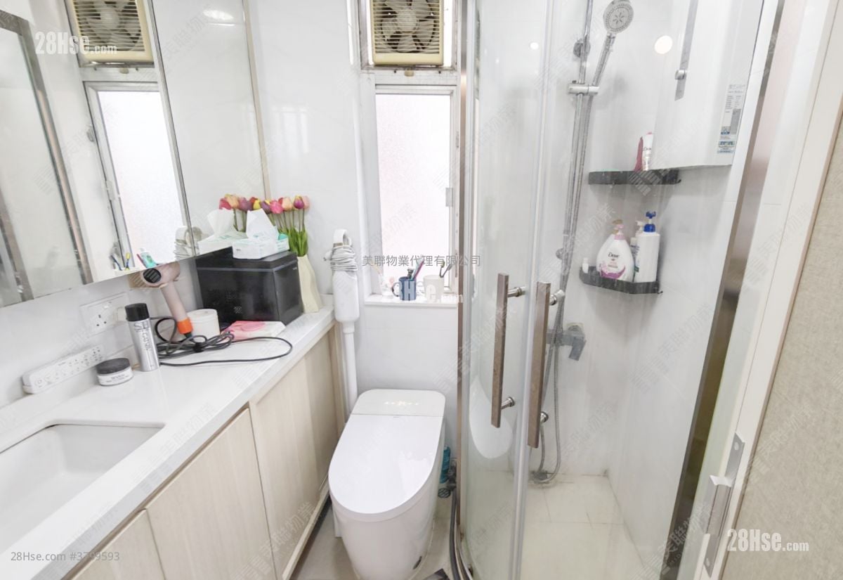 银禧花园 租盘 2 房 , 1 浴室 342 平方尺