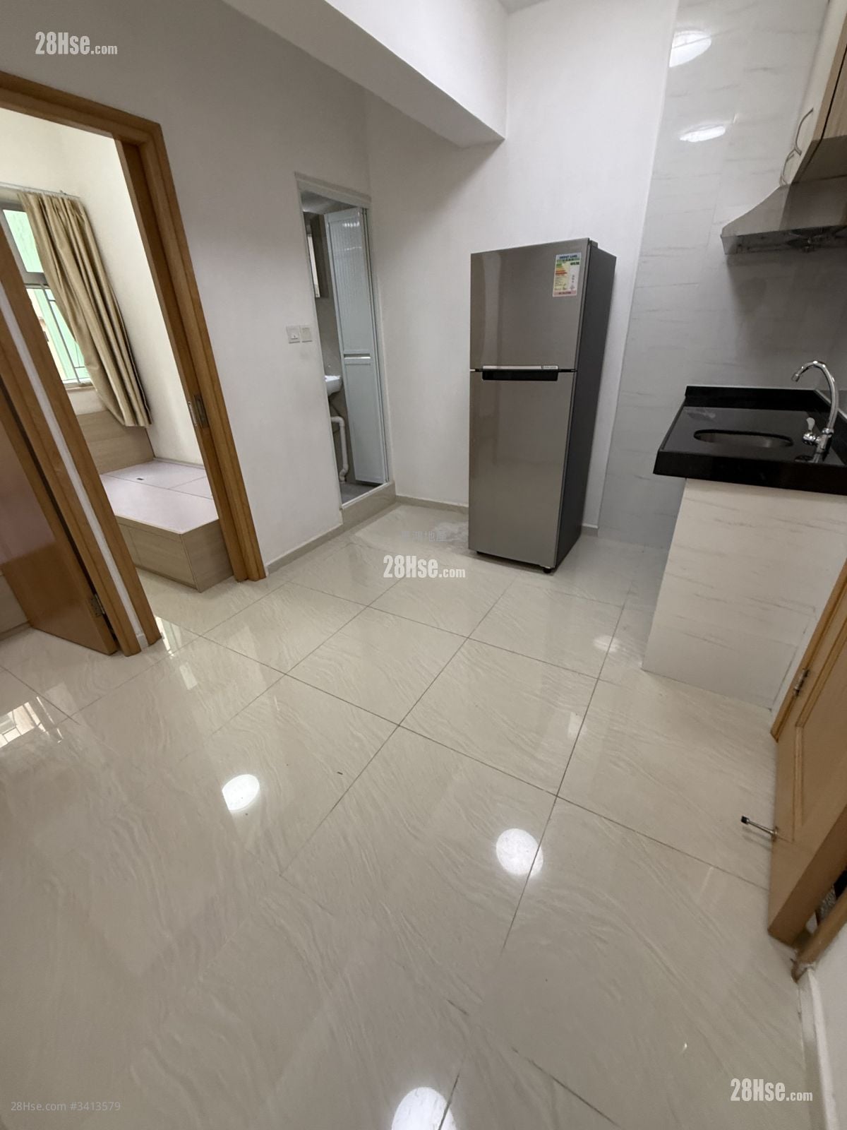 文华楼 租盘 2 房 , 1 浴室