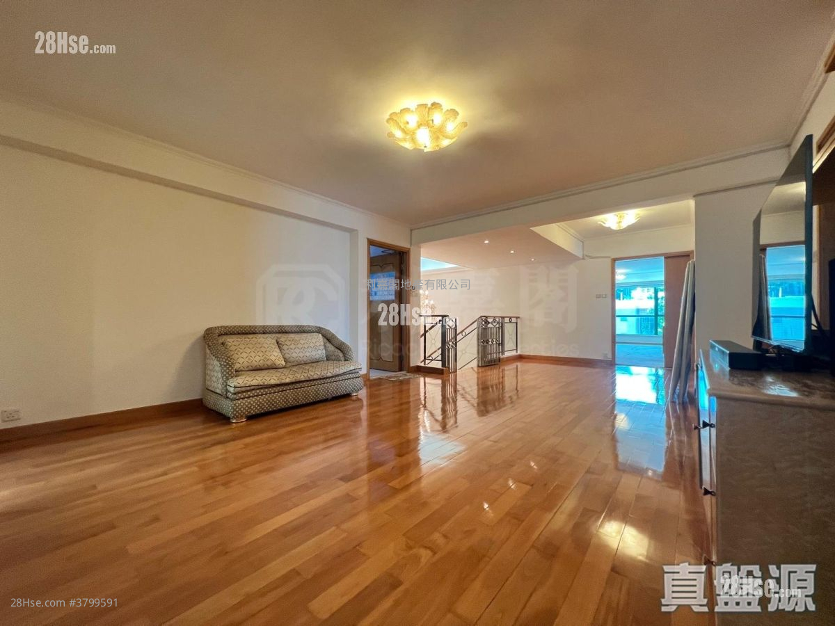 Emperor Place Sell 5+ Bedrooms 4,310 ft²