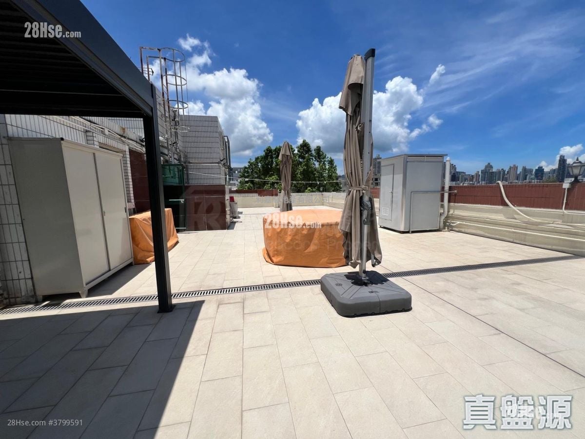 Emperor Place Sell 5+ Bedrooms 4,310 ft²