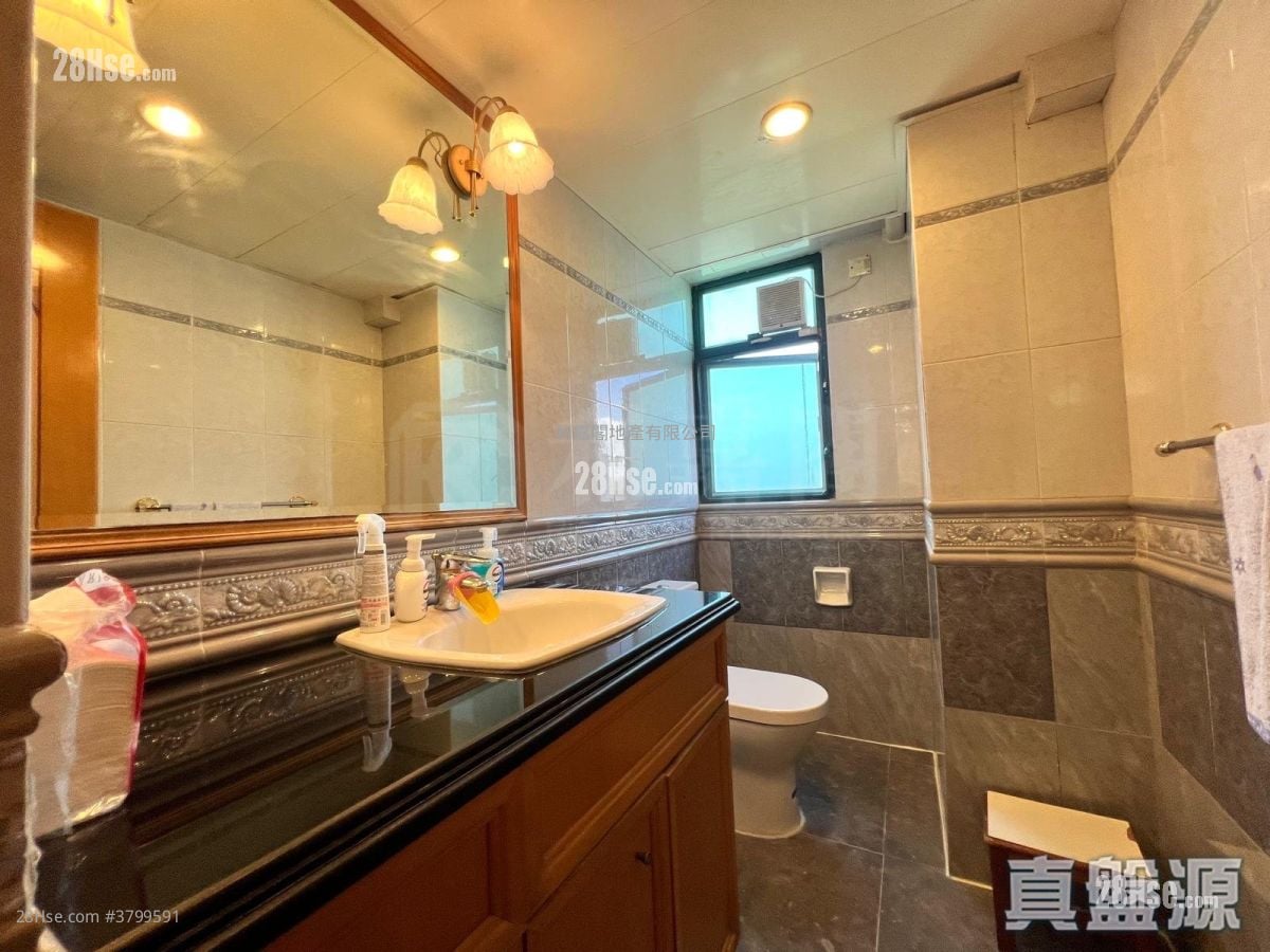 Emperor Place Sell 5+ Bedrooms 4,310 ft²