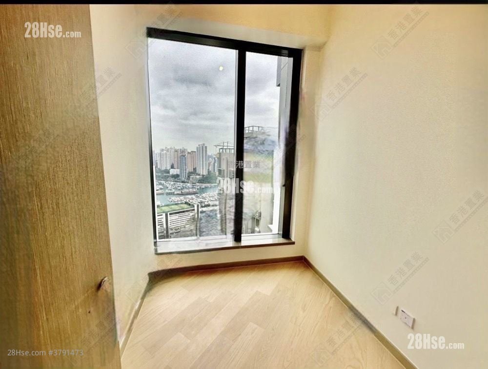 港岛南岸 租盘 3 房 , 2 浴室 919 平方尺