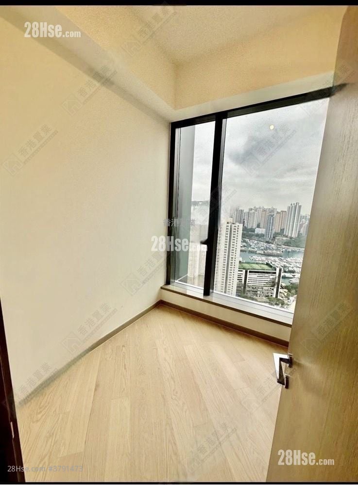 港岛南岸 租盘 3 房 , 2 浴室 919 平方尺