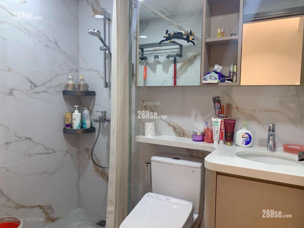 明苑阁 售盘 3 房 , 3 浴室 1,107 平方尺