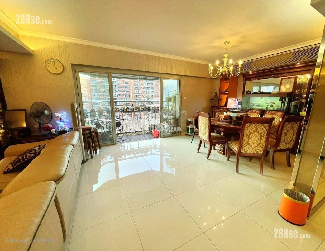 Julimount Garden Sell 3 Bedrooms , 2 Bathrooms 1,592 ft²