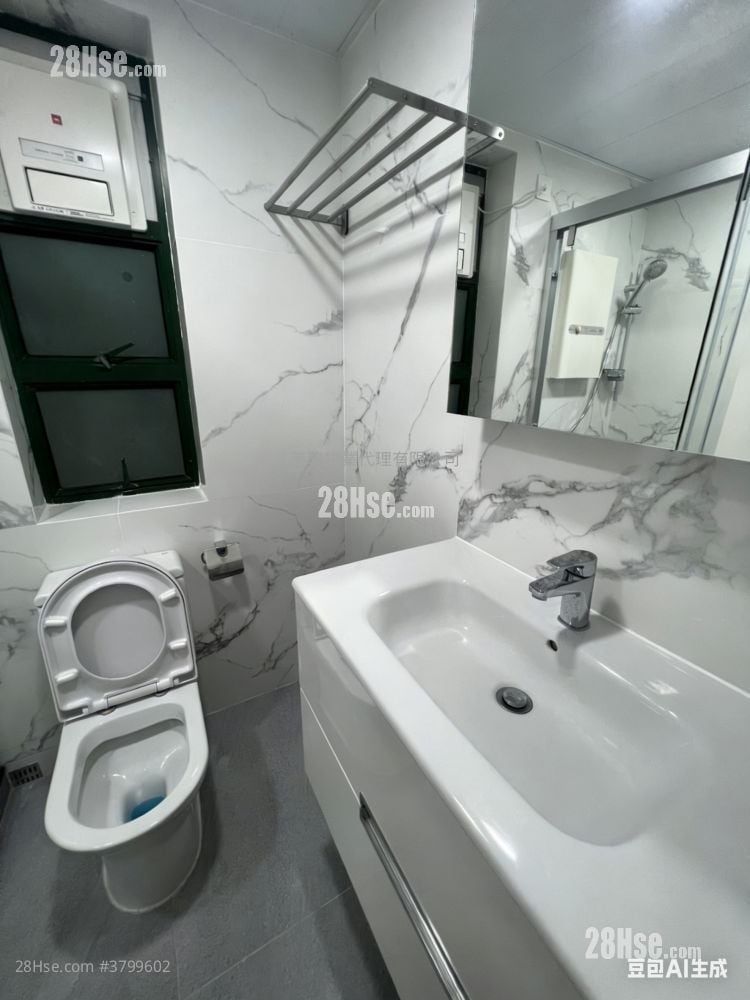 东港城 售盘 2 房 524 平方尺