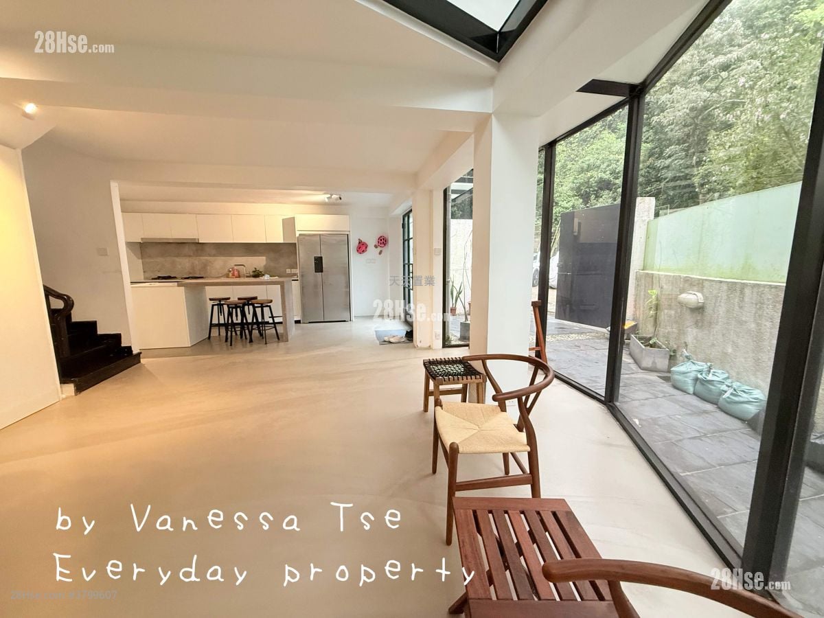 村屋 售盘 4 房 , 4 浴室 1,800 平方尺