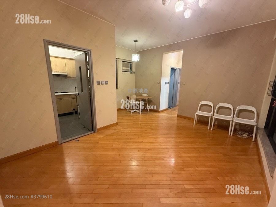 朗怡居 售盘 2 房 552 平方尺