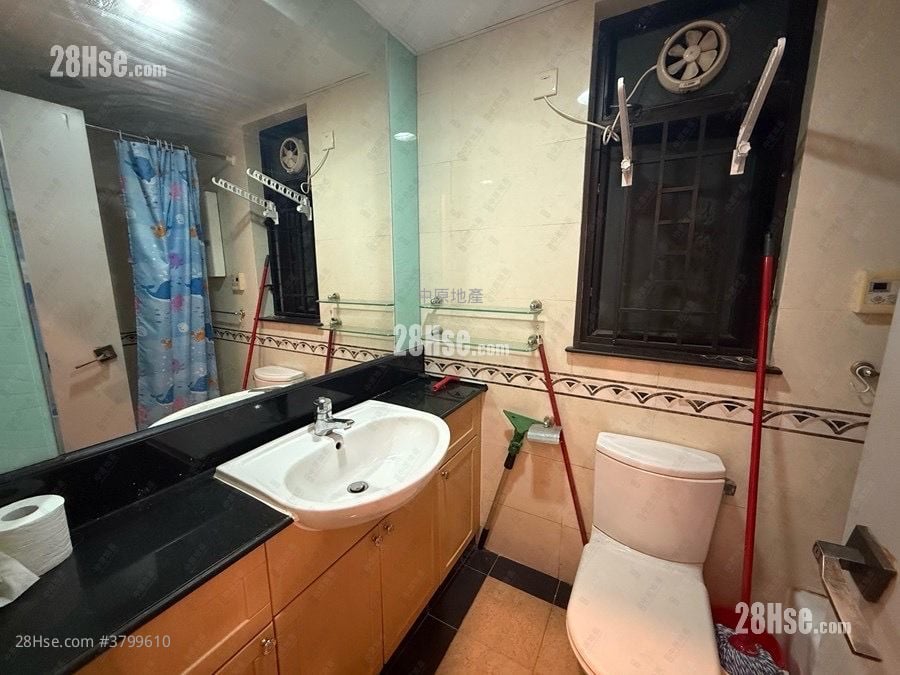 朗怡居 售盘 2 房 552 平方尺