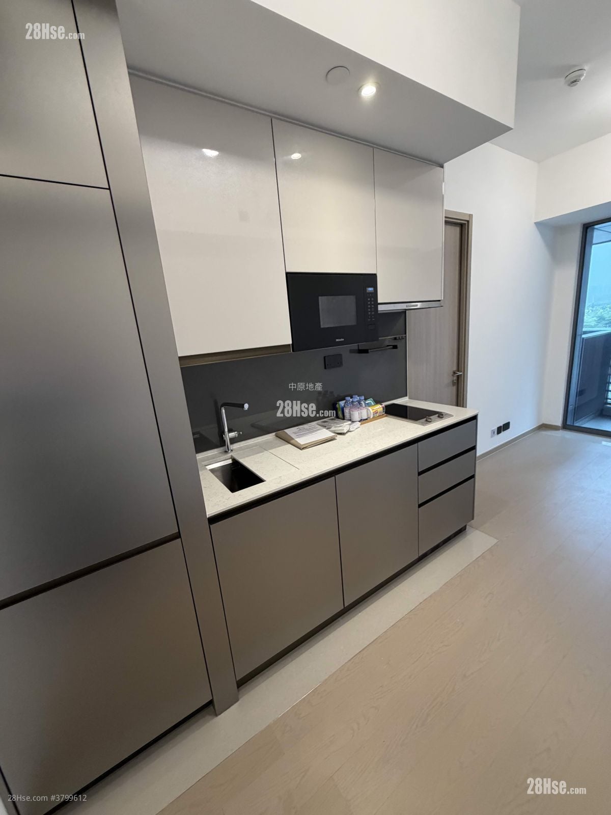 启德海湾 租盘 315 平方尺