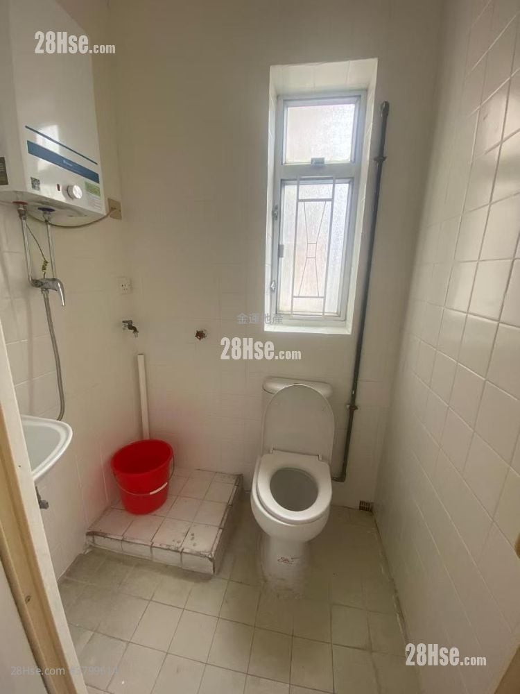 Nam Wan Building Sell 396 ft²