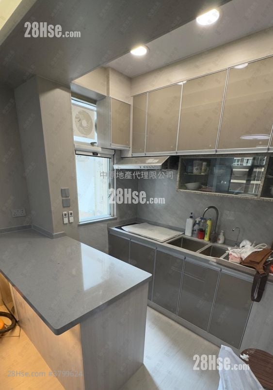 伟景花园 售盘 3 房 , 1 浴室 519 平方尺