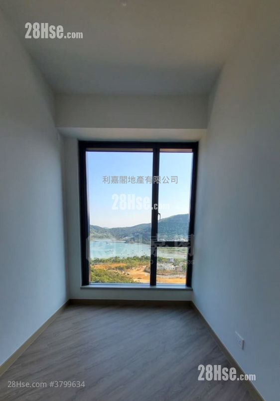 Sierra Sea Sell 1 Bedroom , 1 Bathroom 302 ft²