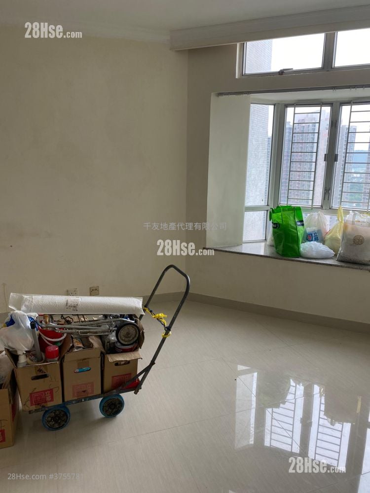 嘉湖山庄 租盘 2 房 , 1 浴室 449 平方尺