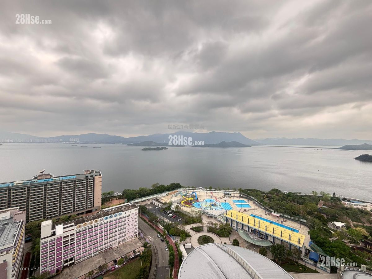 新港城 售盘 3 房 , 2 浴室 932 平方尺