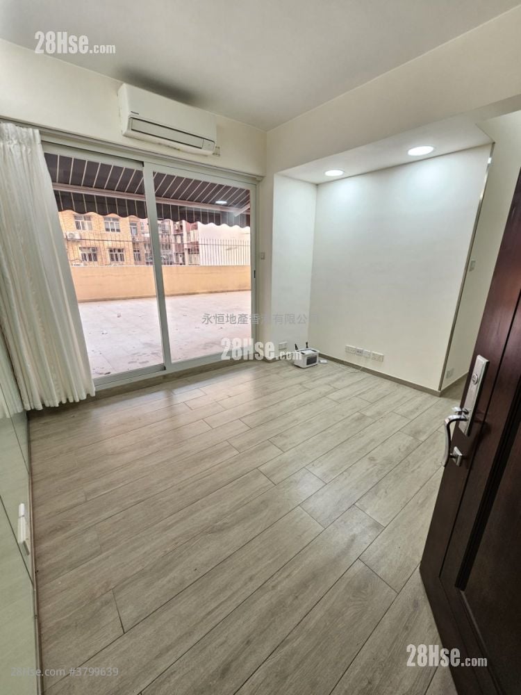 Chinese Mansion Rental 3 Bedrooms , 1 Bathroom 952 ft²