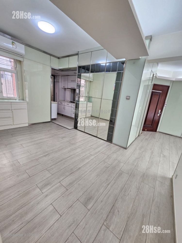 Chinese Mansion Rental 3 Bedrooms , 1 Bathroom 952 ft²