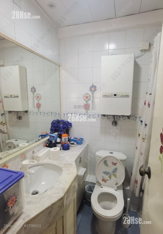 Parc Royale Sell 3 Bedrooms , 2 Bathrooms 942 ft²